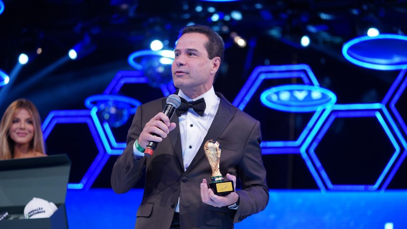 Do interior de Minas para o mundo: Ricardo Nunes, o visionário que redefiniu o varejo brasileiro e inspira líderes no Brasil e no exterior