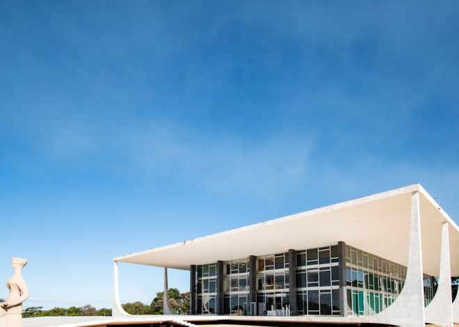 Messias mobiliza aliados para conquistar posição no STF