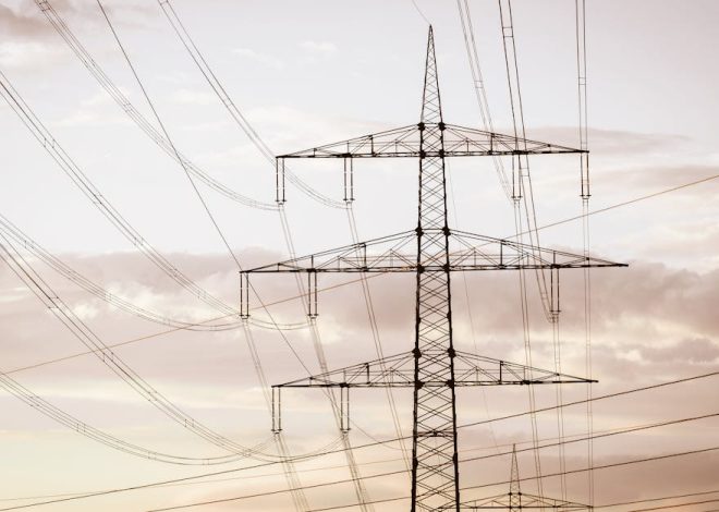 XP aponta duas ações de empresas do setor elétrico com foco em 2026