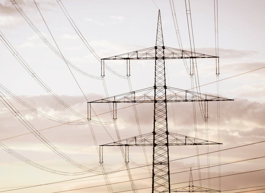 XP aponta duas ações de empresas do setor elétrico com foco em 2026
