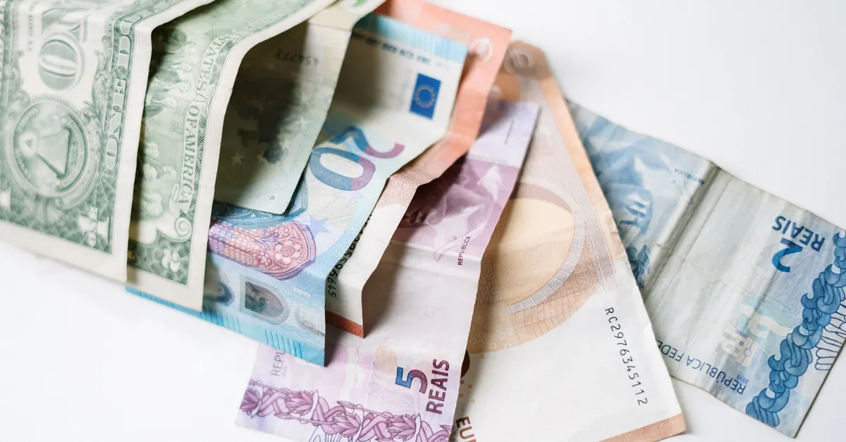 O abismo de 300 para 1 entre o dólar e o euro onchain